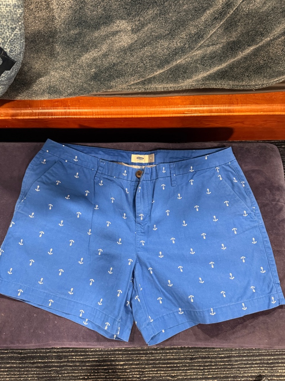 Old Navy Blue Anchor-Print Women’s Shorts